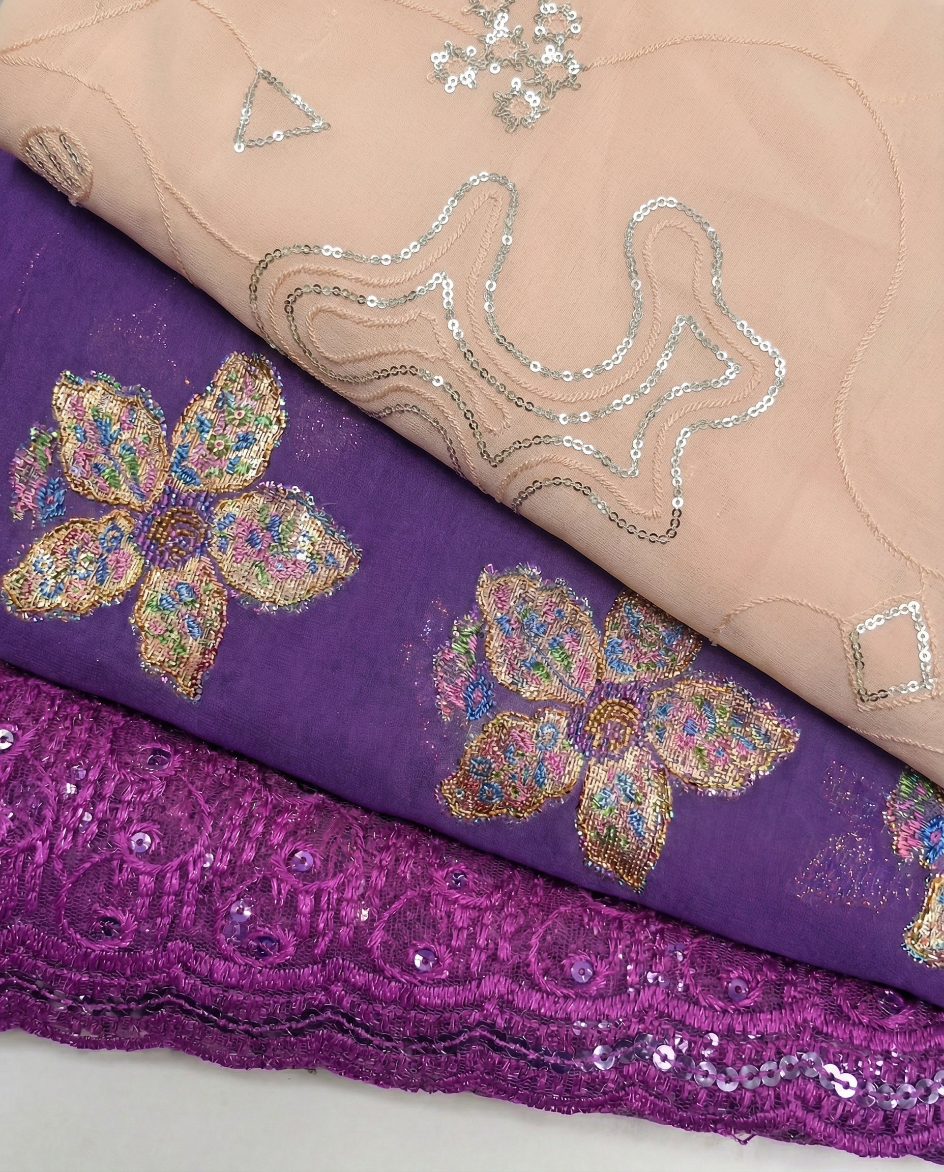 The Amira Peach & Royal Purple Bac Wayne Dirac Set (Modern Francawi Fabric)